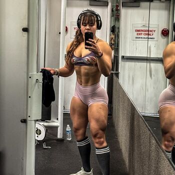 Leaked Fitbyshull private photo viral onlyfans