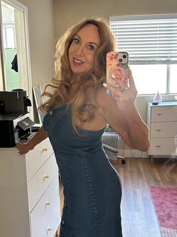 fitcandiegal