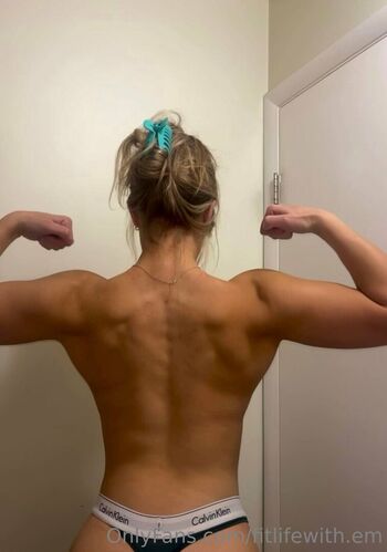 Leaked Fitlifewith em  page private photo viral onlyfans
