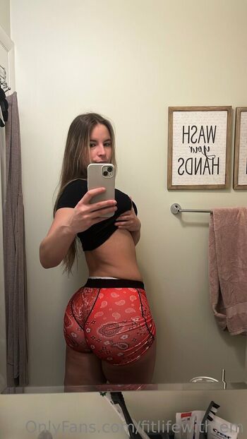 Leaked Fitlifewith em private photo viral onlyfans