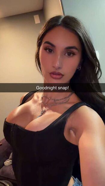 Leaked Fitmakayla private photo viral onlyfans