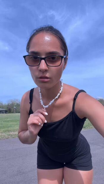 Leaked Fizzypeach irl private photo viral onlyfans