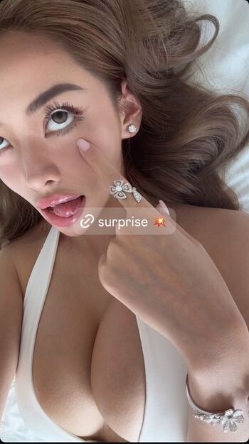 Leaked Floralydo private photo viral onlyfans