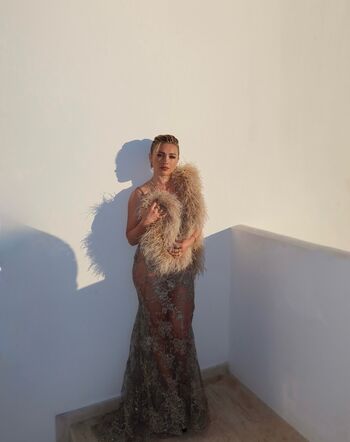 Leaked Florence pugh private photo viral onlyfans