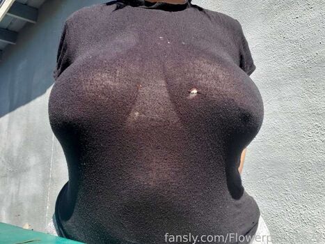 Leaked Flowerpetalxx private photo viral onlyfans
