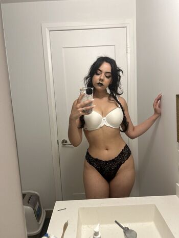 Leaked Foresakenskin private photo viral onlyfans