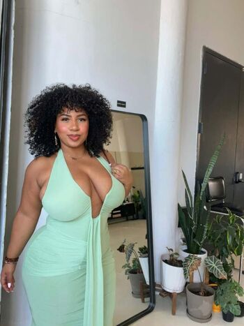 forevercurlybri