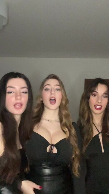 Leaked Francesca salerno private photo viral onlyfans