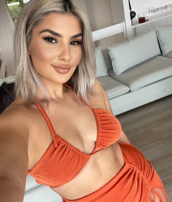 Leaked Frankie b private photo viral onlyfans