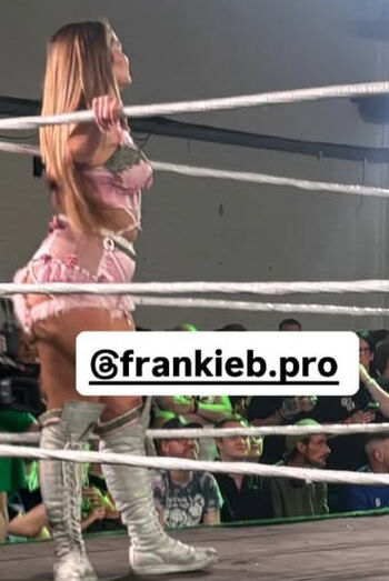 Leaked Frankie b private photo viral onlyfans