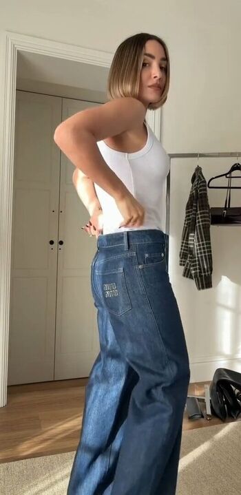 Leaked Frankie bridge  page private photo viral onlyfans