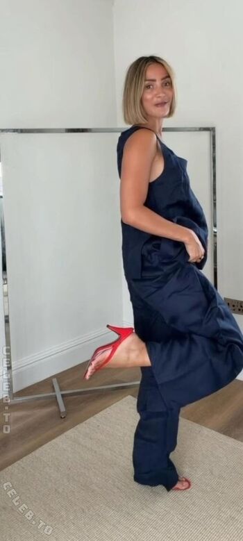 Leaked Frankie bridge private photo viral onlyfans