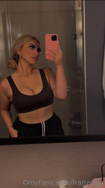 Leaked Franzelyp private photo viral onlyfans