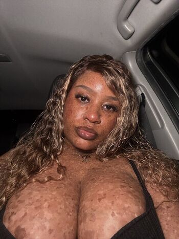Leaked Freckledn private photo viral onlyfans