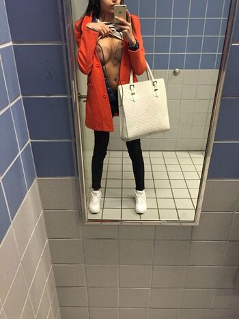 Leaked Frenchkissthepvssy private photo viral onlyfans