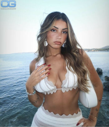 Leaked Gabriela moura private photo viral onlyfans