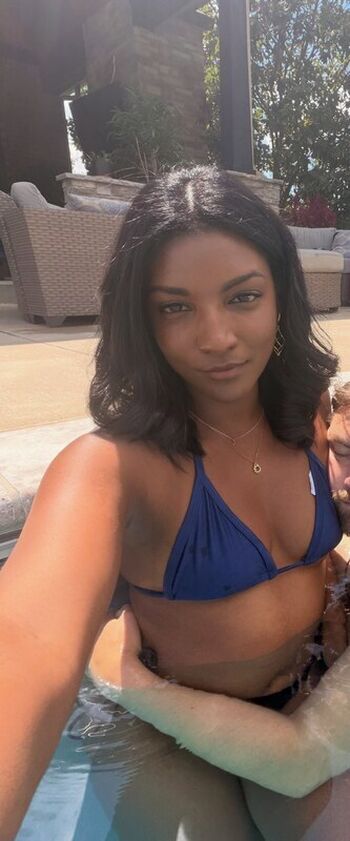 Gabriella Bell