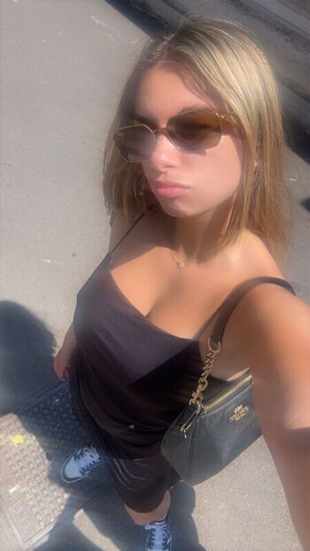 gaby_zola