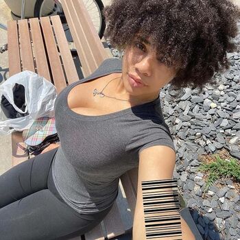 Gaia Lucinda