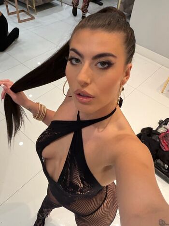 Leaked Gal ritchie page private photo viral onlyfans
