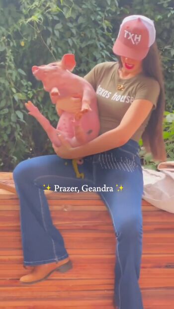Leaked Geandra bazzanella page private photo viral onlyfans