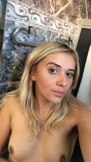 Leaked Geiza bezerra private photo viral onlyfans