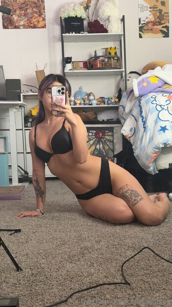 Leaked Geminisavy  page private photo viral onlyfans