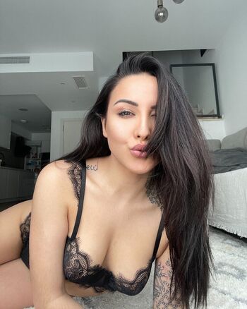 Leaked Gemmitawzz private photo viral onlyfans
