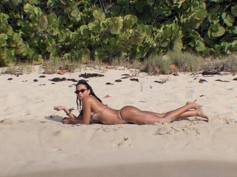 Leaked Genesis rodriguez private photo viral onlyfans