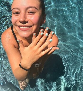 Leaked Genevieve hannelius private photo viral onlyfans