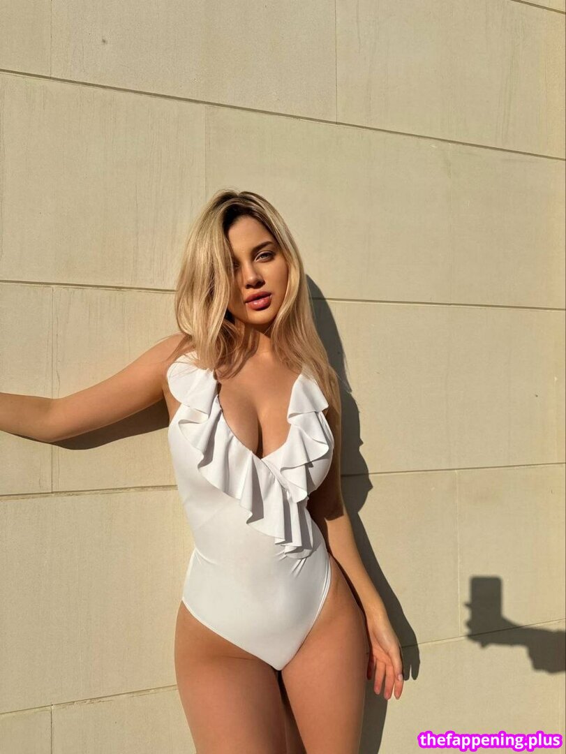 Elizaveta Stefanovna / Genlistef / jenandfreddie Naakte OnlyFans Foto #6