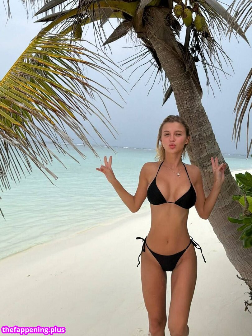 Elizaveta Stefanovna / Genlistef / jenandfreddie Foto OnlyFans Nua #31