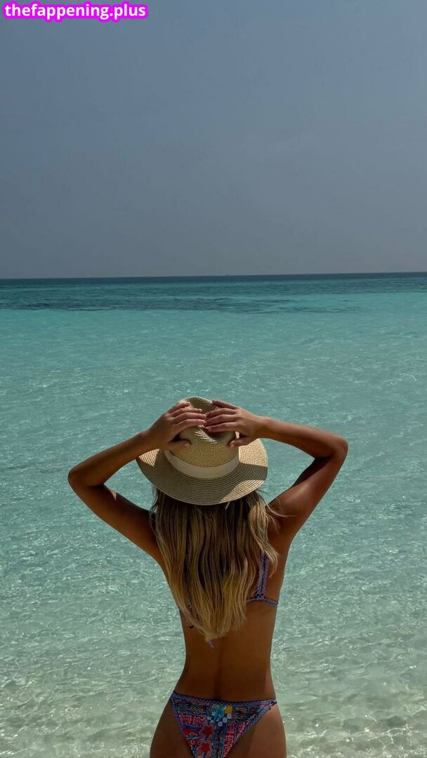 Elizaveta Stefanovna / Genlistef / jenandfreddie Fotografie OnlyFans Dezbrăcată #40