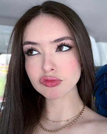 Germaine Colmenares
