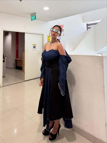 Gheckel Farshela Al-Bazhri