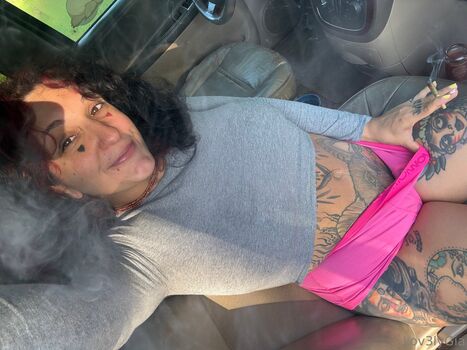 Gia Lovely
