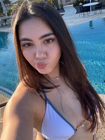 Leaked Giannagreyx page private photo viral onlyfans