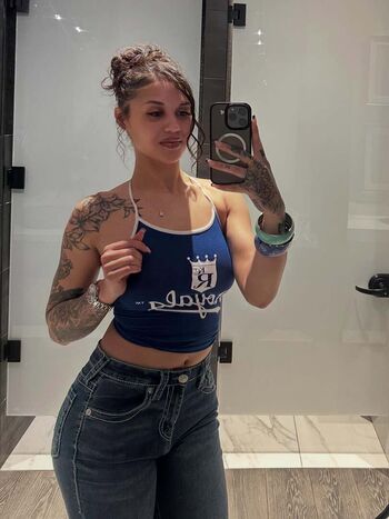 Leaked Giavannanmoore page private photo viral onlyfans