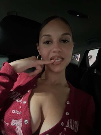 Leaked Giavannanmoore page private photo viral onlyfans