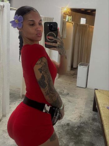 Leaked Giavannanmoore page private photo viral onlyfans