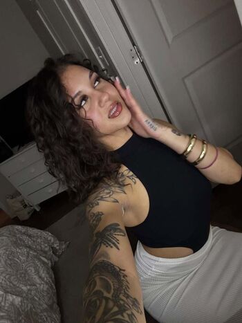 Leaked Giavannanmoore page private photo viral onlyfans