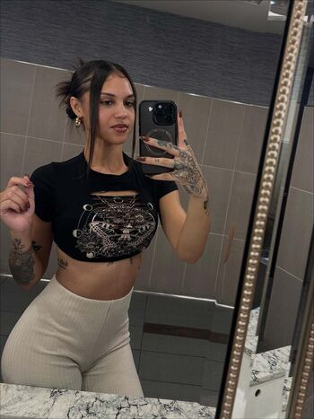 Leaked Giavannanmoore page private photo viral onlyfans