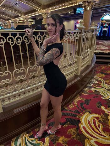 Leaked Giavannanmoore page private photo viral onlyfans
