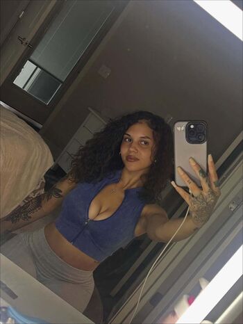 Leaked Giavannanmoore page private photo viral onlyfans