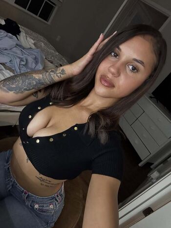 Leaked Giavannanmoore page private photo viral onlyfans