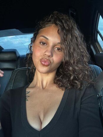 Leaked Giavannanmoore page private photo viral onlyfans
