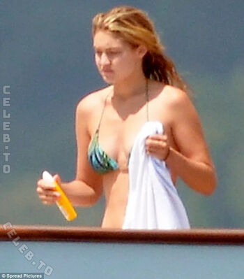 Leaked Gigi hadid private photo viral onlyfans