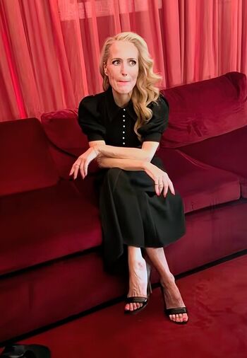 Gillian Anderson