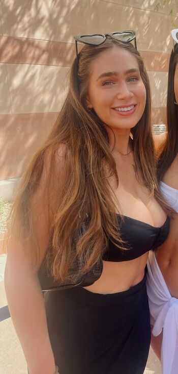 Leaked Gina lewis private photo viral onlyfans