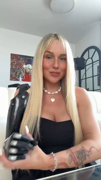 Leaked Gina ruhl private photo viral onlyfans